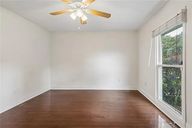 505 Raspberry St — Photo 14