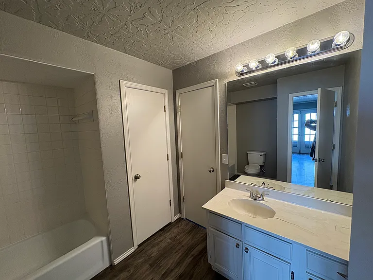 1541 S Alabama St — Photo 4