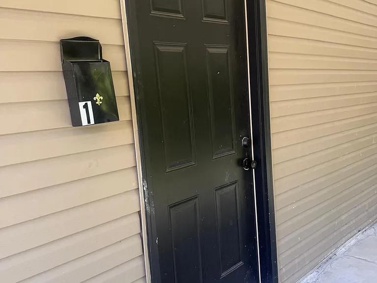 1718 N Lafountain St #1 — Photo 3