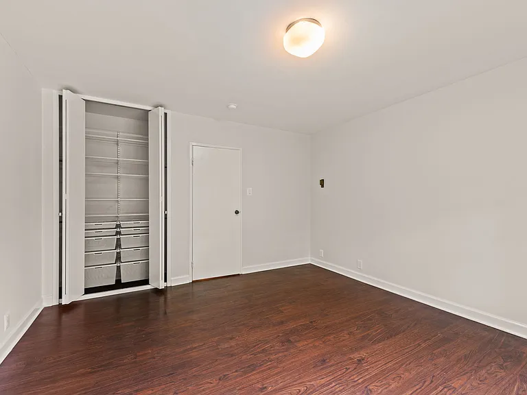 4201 Cathedral Ave NW #501W — Photo 20