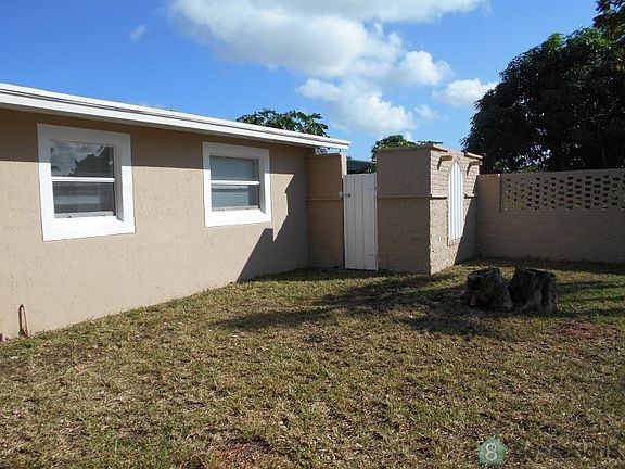 3rd image of 1524 NW 15th Ter