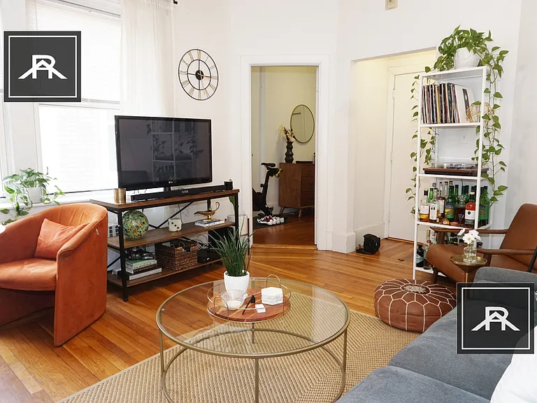 1086 Commonwealth Ave #501 — Photo 15