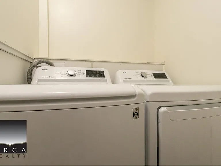 520 W Keith Rd #2 — Photo 14