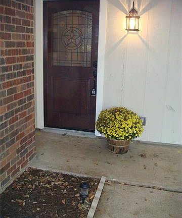 3rd image of 108 Kings Creek Dr