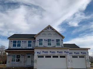 16781 Ayshire Dr, Fishers, IN 46037