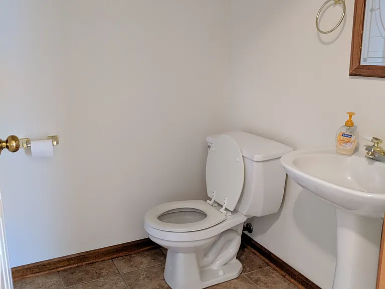 2807 Melody Ln — Photo 16