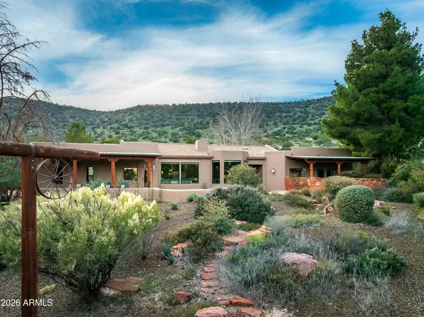 121 LOS COYOTES Trail, Sedona, AZ 86351