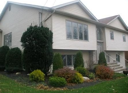 1st image of 38 Jill Ln