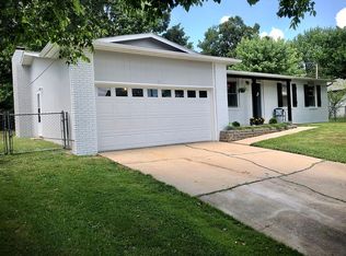 1501 McCutchen Rd, Rolla, MO 65401
