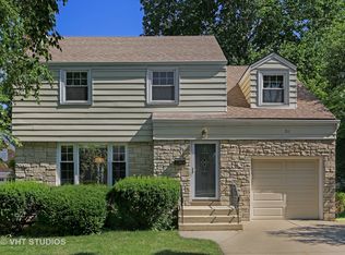 211 W Prairie Ave, Wheaton, IL