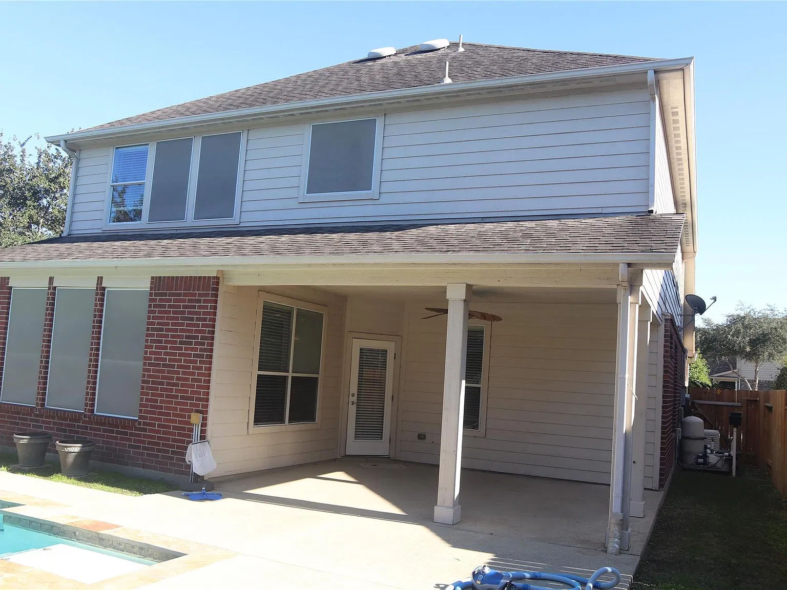 5 bed, 3.0 bath, 2611 sqft, $3,150 — Photo 4