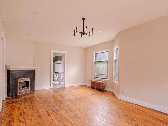 3rd image of 1144 N 33rd STREET #1150