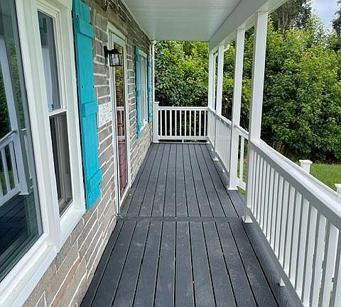2nd image of 605 Camilla St