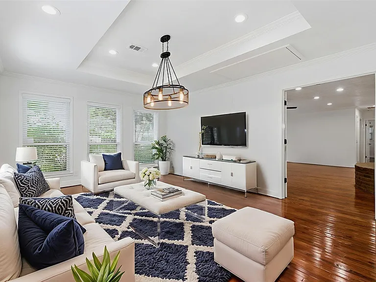 1320 Woodvine Dr — Photo 16