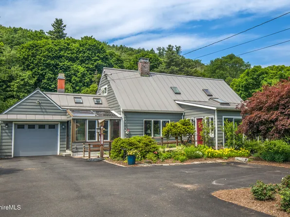 320 State Rd, Great Barrington, MA 01230