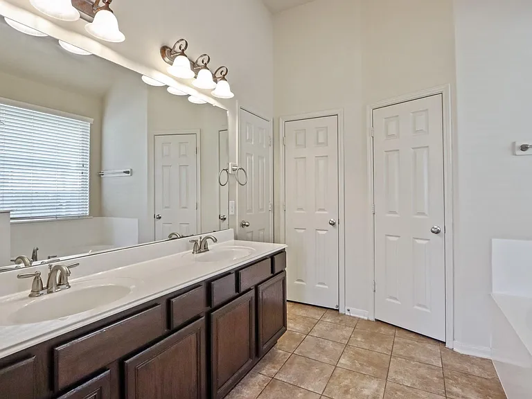 12911 Misty Lantern Ln — Photo 14