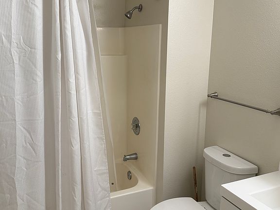 5th image of 115 N McKinley Ave #4