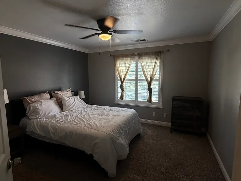 798 Century Ln — Photo 16