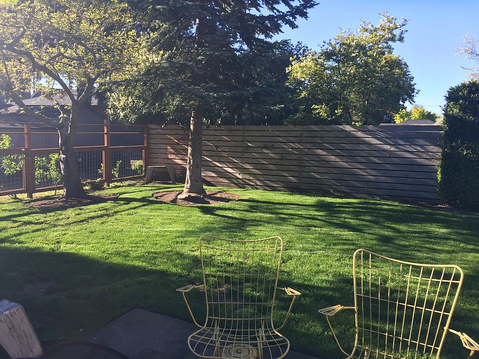 2nd image of 5710 SW Stevens St
