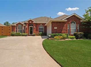 1713 Meadowview Dr, Corinth, TX 76210