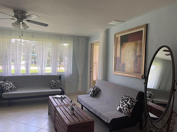 Living room with 3 sleeping areas if asked.