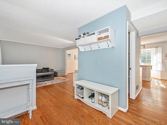 4th image of 5508 Roy Ct