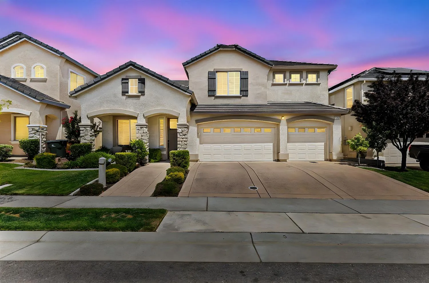 1629 La Guardia Cir photo 1