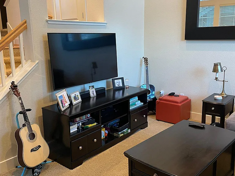 62 Almond Ct — Photo 3
