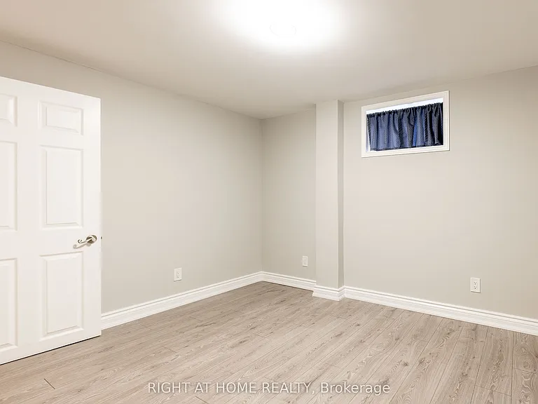 214 Kenilworth Ave S #BASEMENT — Photo 7