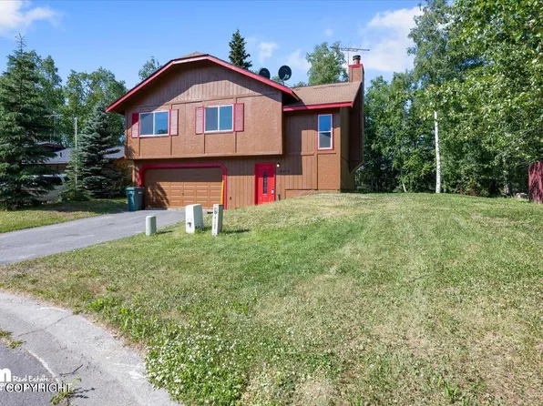 18323 Gavin Cir, Eagle River, AK 99577