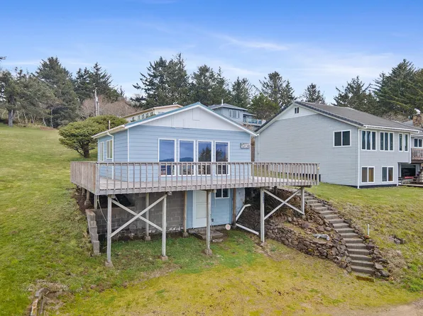 42775 Sunset Ave, Cloverdale, OR 97112