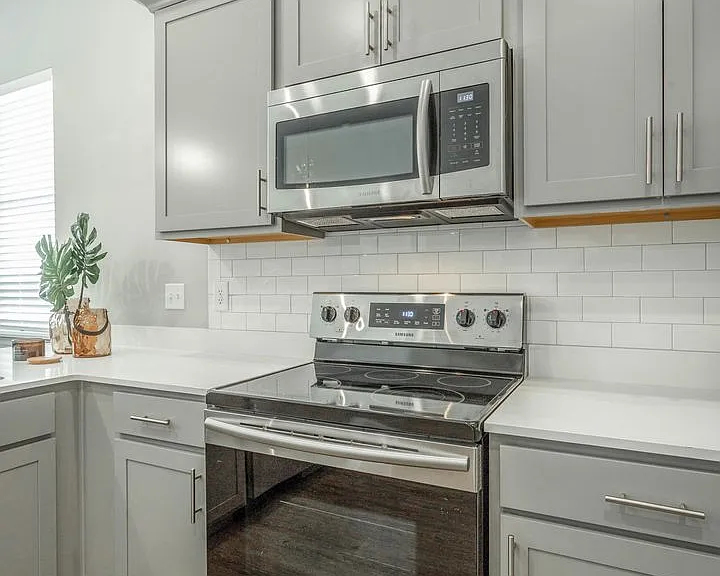 4735 Stunner Ln — Photo 23