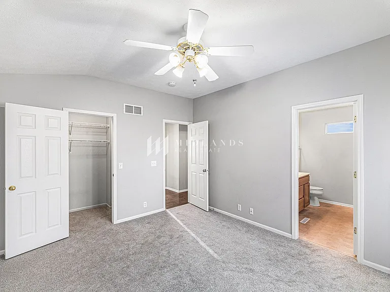 4219 N 171st Ave — Photo 10