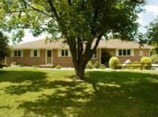 10375 Nixon Rd, Grand Ledge, MI 48837
