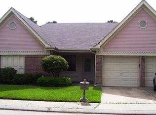 507 Aurora Oaks Dr, New Orleans, LA 70131