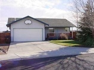 2342 SW 20th Ct, Redmond, OR 97756