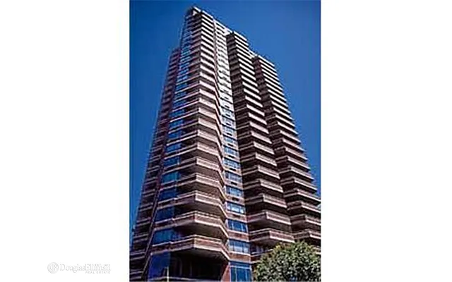 Rented by Douglas Elliman | media 35