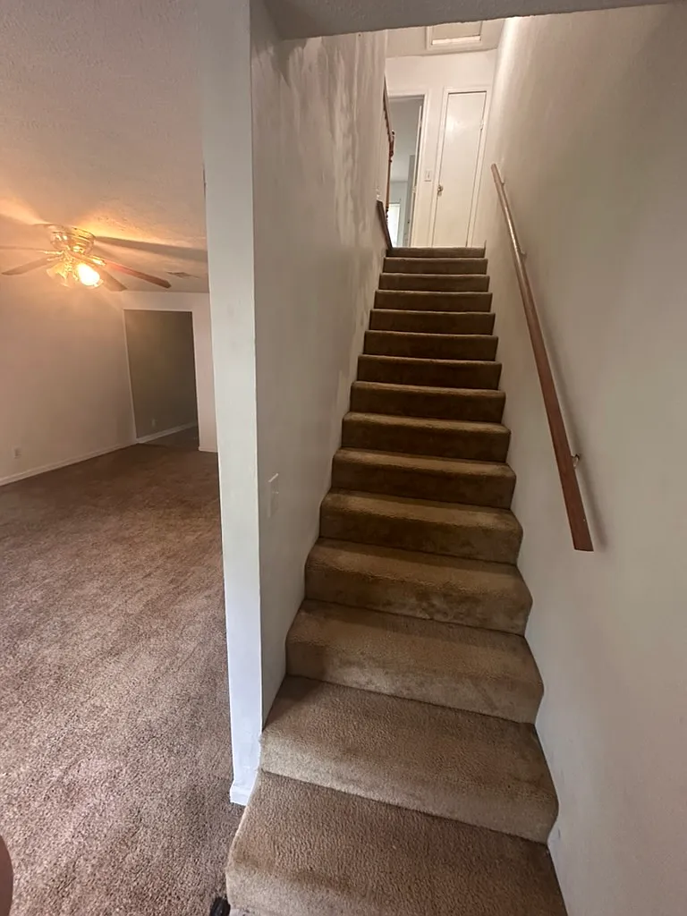 2 bed, 1.5 bath, 1120 sqft, $1,300 — Photo 2