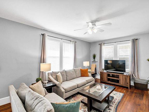 5th image of 130 Shandon St