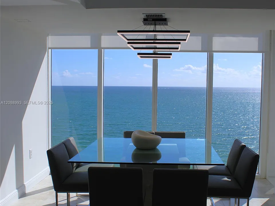 10275 Collins Ave #1210