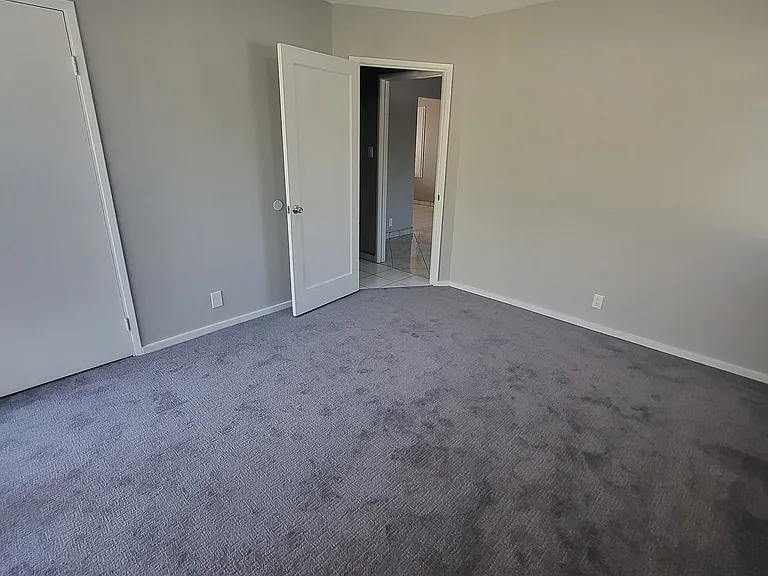 Bedroom #1