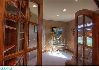 3rd image of 1127 Poppy Hills Dr