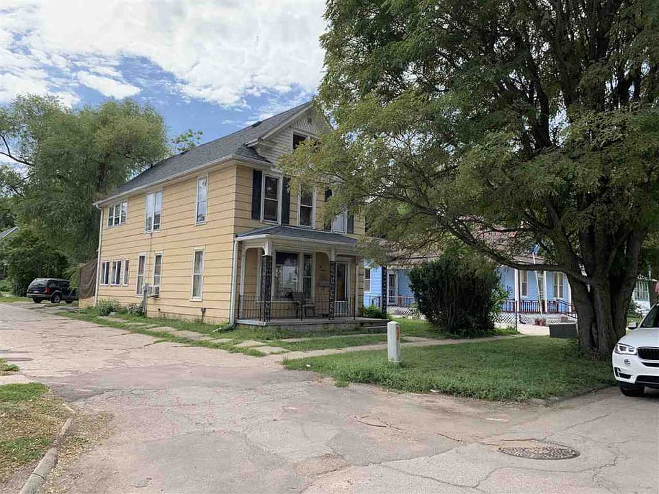 2nd image of 612 W 6th St