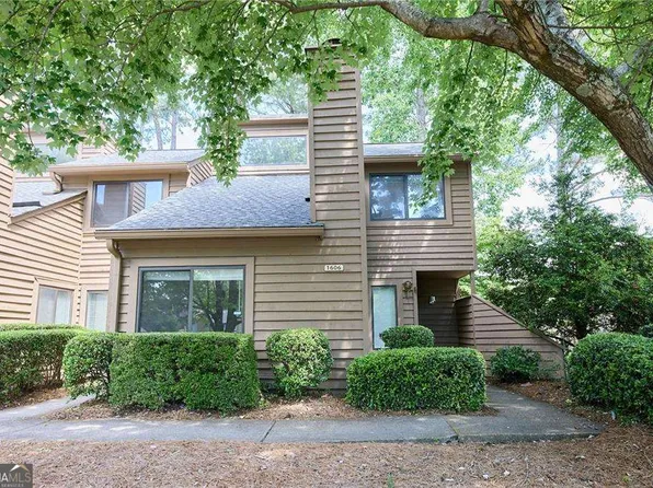 1606 Parkaire Xing, Marietta, GA 30068