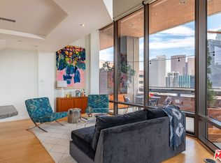 1100 Wilshire Blvd APT 1709, Los Angeles, CA 90017