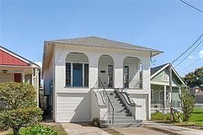 2nd image of 4109 Clematis St
