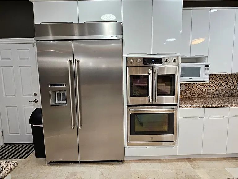 2101 Grand Island Ct — Photo 18