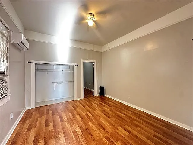 453 Avenue A — Photo 3