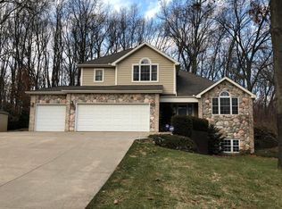 8780 Wendalyn Way, Kalamazoo, MI 49009