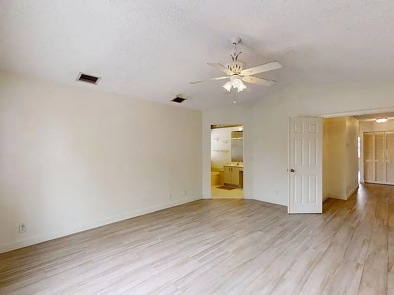 23330 La Vida Way — Photo 19